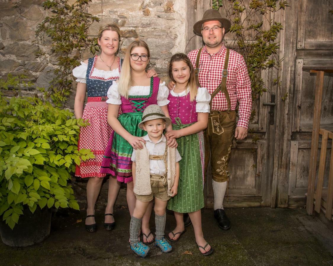 Familie Lampersberger Sachsenburg Exterior foto